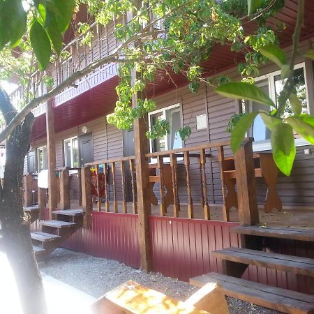 Guest House Yuzhnaya Palmira Pițunda Exterior foto